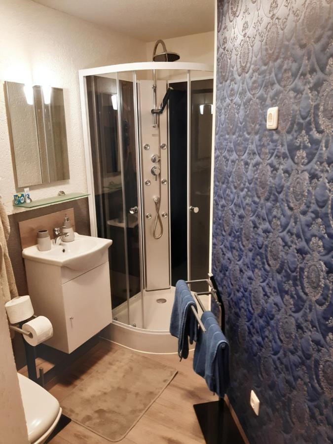 Apartment Historisch übernachten Brinkerplatz 3 *
